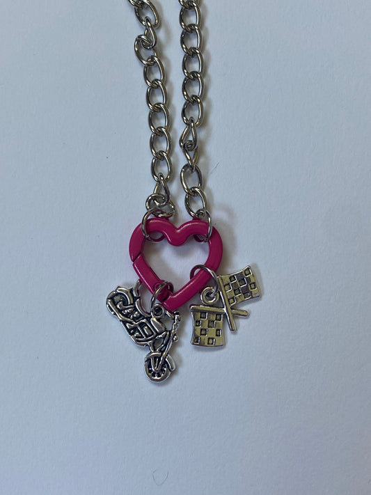 femininomenon carabiner necklace